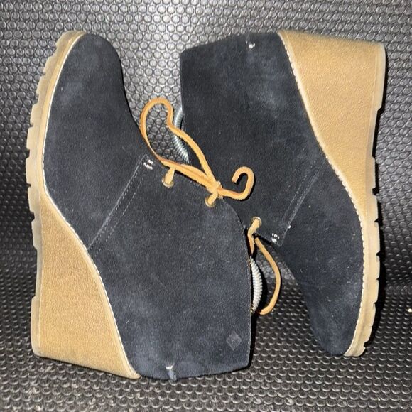 Sperry Top Sider Black Suede Laces Wedge Ankle Fashion Boots Women’s Size 8.5M - Picture 5 of 9